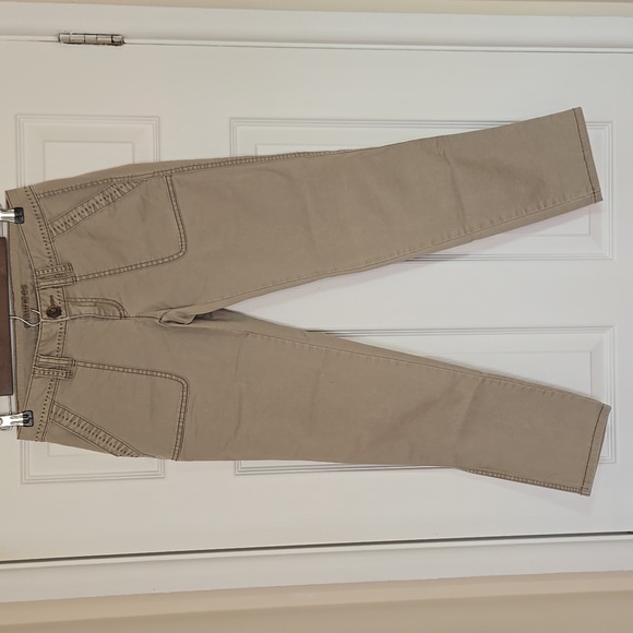 Maurices Pants - 🤎 Maurices Khaki Slim Straight Ankle Pants Mid Rise Size 0 Neutral